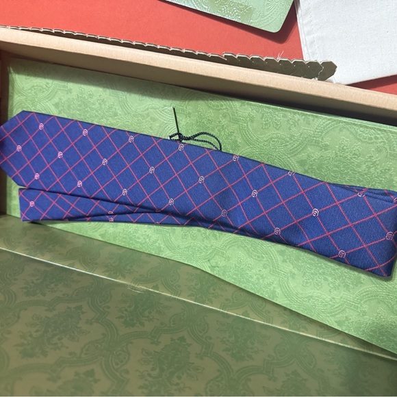 Gucci Blue and Red Men's Tie - Picture 2 of 2